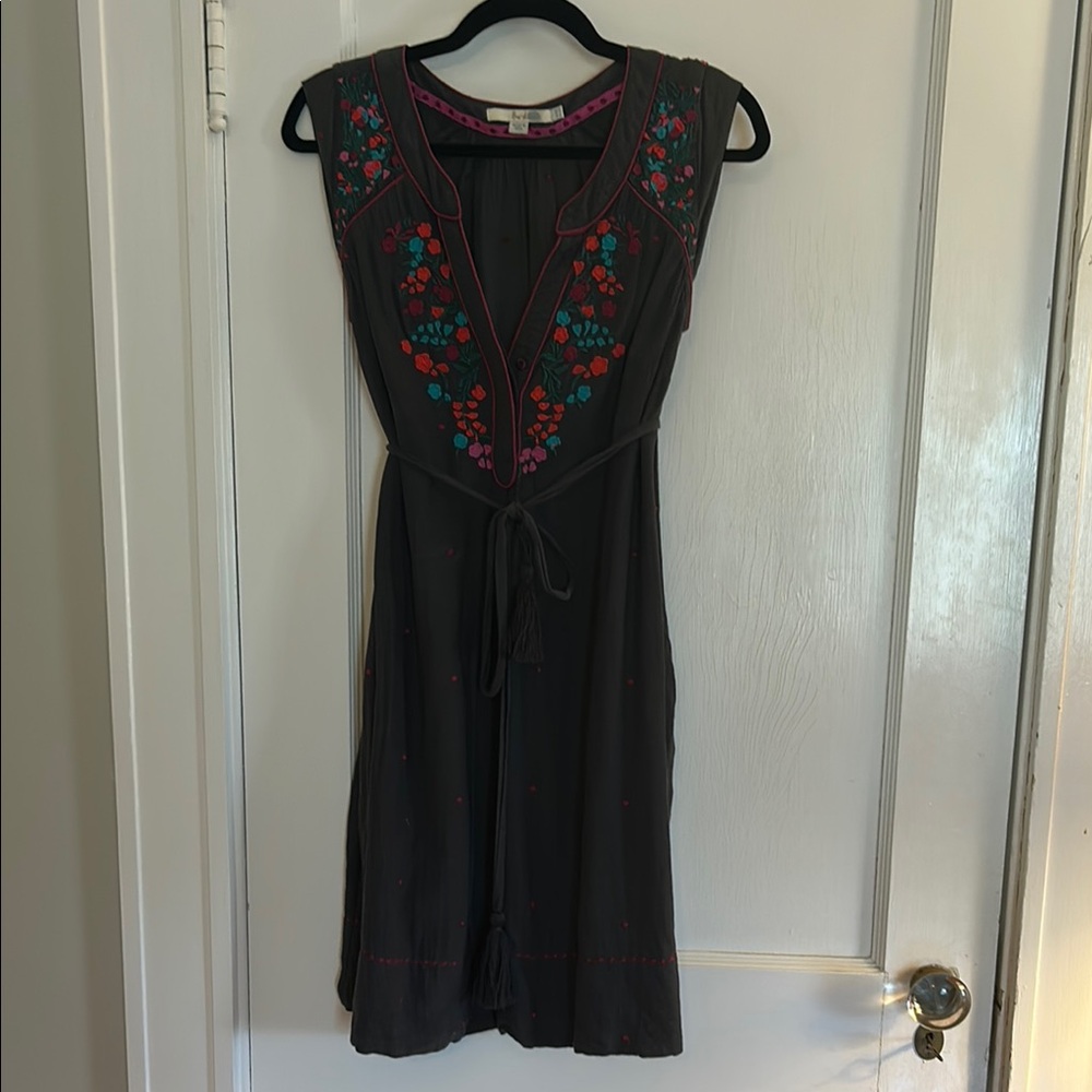 Boden Gray Embroidered Sleeveless Midi Sundress
